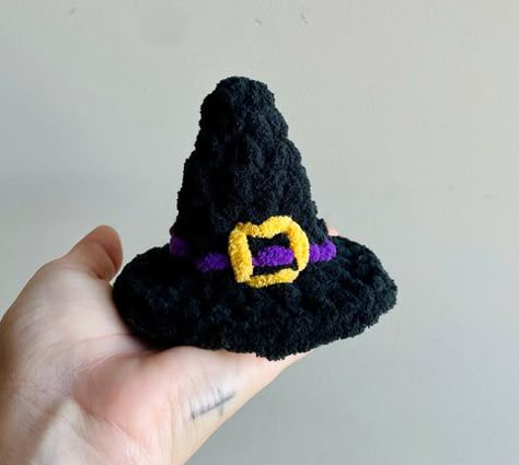 Mini Witch Hat for Amigurumi or Halloween Prop – yarnybox Small Witch Hat Crochet Pattern, Crochet Small Witch Hat Pattern Free, Small Crochet Witch Hat, Crochet Small Witches Hat Free Pattern, Mini Crochet Witch Hat, Crochet Mini Witch Hat Pattern Free, Crochet Which Hat, Crochet Mini Witch Hat, Crochet Ghost With Witch Hat