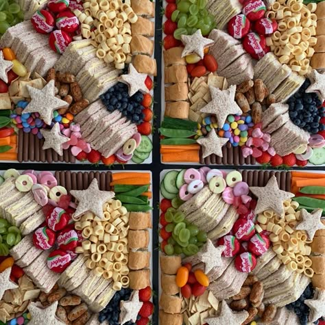 Olive & Bloom Grazing | Kids' Grazing Platter - OLIVE & BLOOM GRAZING Party Platters Ideas, Kids Party Platters, Grazing Platter Ideas, Party Lunch Boxes, Picnic Party Food, Party Food Boxes, Platters Ideas, Christmas Traditions Kids, Grazing Boxes