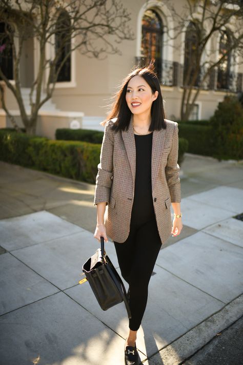 Blazer & Loafers – 9to5chic Professional Dress With Blazer, Long Blazer Outfit Work, Woman’s Blazer Outfit, Blazer Outfits Office Business Casual, Women’s Blazer Outfit Work, Casual Work Outfits With Loafers, Work Outfit Loafers Women, Office Outfits Women Loafers, Office Outfit With Loafers