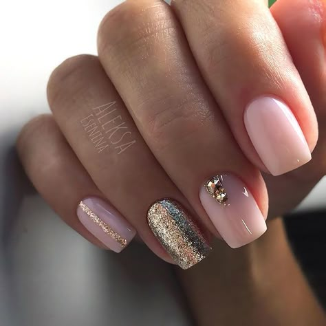 Sweet Pink Nails With Gold Glitter And Rhinestones   ❤️ Pink and gold nails for all tastes! No matter the nail shape there is always a worthy idea for you to try out! ❤️ See more: https://naildesignsjournal.com/pink-and-gold-nails-designs/ #nailart #nailsdesigns #naildesignsjournal #easynaildesigns # pinkandgoldnails Pink And Gold Nails, Cards Craft, Gold Nail Polish, Gold Nail Designs, Gold Nail, Pink Nail Designs, Easter Tree, Short Nail Designs, Dipped Nails