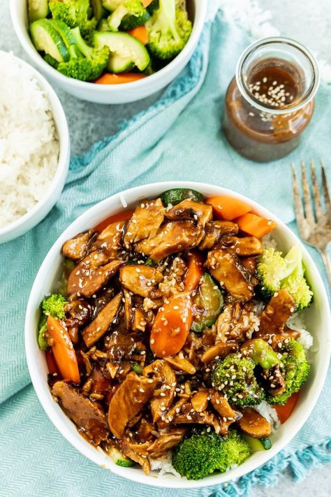 Teryaki Chicken Bowl, Terriyaki Chicken Bowl, Teriyaki Chicken Bowl Recipe, Teriyaki Chicken Marinade, Healthy Teriyaki Chicken, Teriyaki Chicken Rice Bowl, Teriyaki Chicken Bowl, Asian Bowls, Teriyaki Chicken And Rice