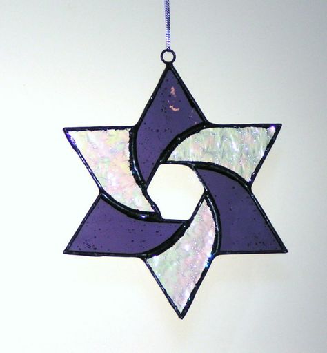 Stained Glass Patterns Free Printables, Stained Glass Star, Stained Glass Candle Holders, Tiffany Glass Art, Stained Glass Candles, L'art Du Vitrail, Stained Glass Patterns Free, Art Glass Jewelry, Glass Art Pictures