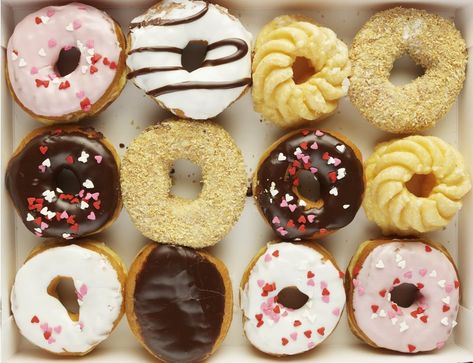 Donut vs. Doughnut: The Battle Continues | Time Donut Baking Pan, Donut Flavors, National Donut Day, National Coffee Day, Bad Food, Donut Shop, Free Coffee, Foods To Avoid, Food Cravings