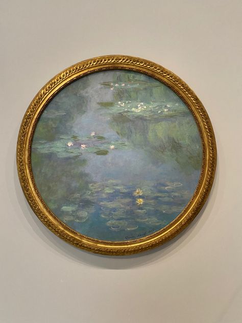 Canvas Gallery Wall, Art Placement, Claude Monet Paintings, Instagram Paris, Monet Paintings, Art Gallery Wallpaper, Art Japonais, Ethereal Art, Claude Monet