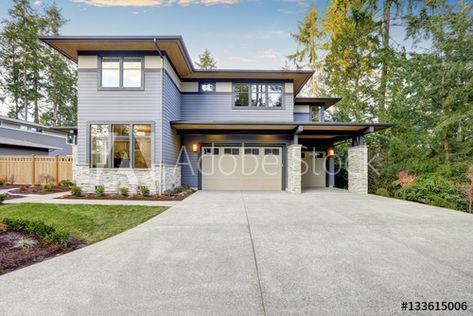 Blue Grey House Exterior, Grey House Exterior, Best Exterior House Paint, Garage Door Colors, Gray House Exterior, Paint Your House, Grey House, Grey Exterior, Grey Houses