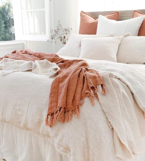 The warm tones of terra cotta are so lovely to style a home with! 🧡 Bedroom Things, Dallas Apartment, Room Vibes, Dorm Inspo, Big Pillows, Bedroom Orange, Bedding Ideas, Boho Room, Barbie Dream