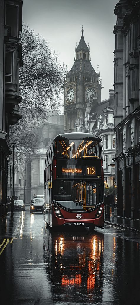 Rainy London, London Rain, Anime Studio, City Life Photography, October Wallpaper, Tableau Pop Art, Cool Pictures For Wallpaper, Simple Phone Wallpapers, Cool Backgrounds Wallpapers