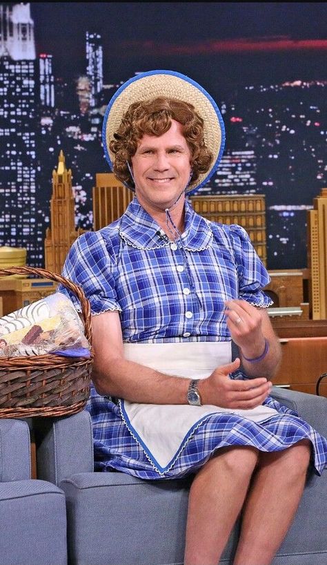 Will Ferrell - "Little Miss Debbie" Will Ferrell Party Ideas, Will Ferrell Characters, Will Ferrell Halloween Costumes, Little Debbie Costume, Will Ferrell Funny, Snl Halloween, Will Ferell, Snl Characters, Lil Debbie