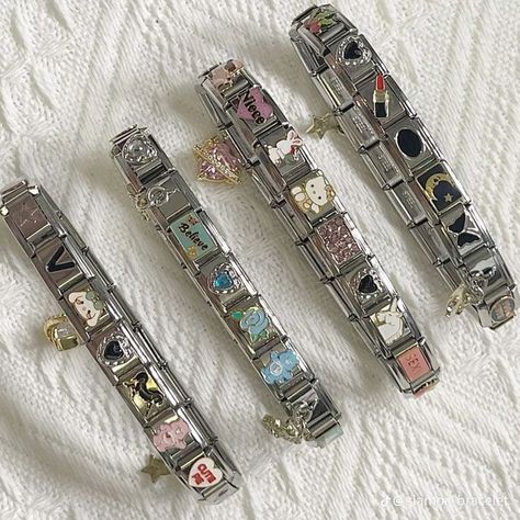 Nomination Bracelet, Italian Charm Bracelets, Italian Bracelet, Jewelry Accessories Ideas, Dope Jewelry, Charms Bracelet, Classy Jewelry, Jewelry Essentials, Funky Jewelry