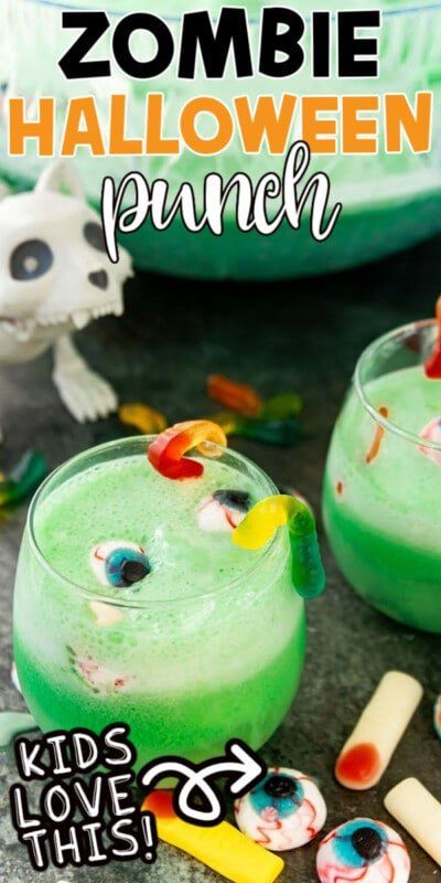 Green Halloween Punch, Halloween Punch For Kids, Punch Mocktail, Punch Recipes For Kids, Halloween Party Punch, Halloween Punch Recipes, Halloween Party Drinks, Halloween Punch, Green Halloween