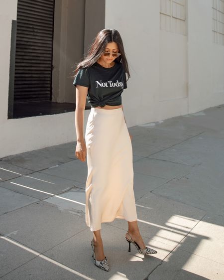 Girls Dinner Outfit, Mode Edgy, Dinner Date Night Outfit, Casual Night Out Outfit, Look Kylie Jenner, Date Night Outfit Classy, Lunch Outfit, Casual Date Night Outfit, Summer Night Outfit