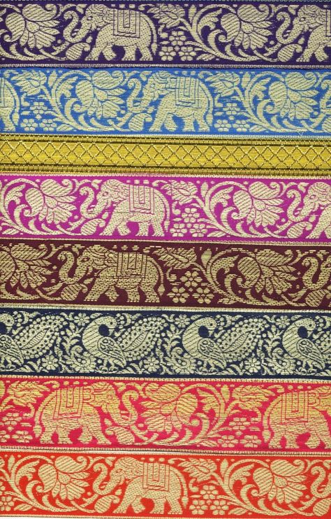 Nyc Empire State Building, Elephant Wallpaper, Motifs Textiles, Indian Patterns, Indian Prints, Elephant Love, Indian Inspired, Elephant Pattern, Indian Textiles