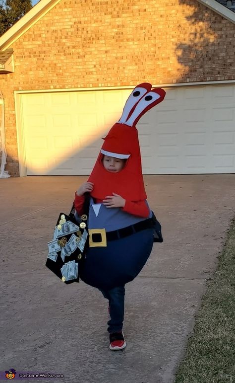 Mr. Krabs Costume Me Krabs Costume, Sponge Bob Halloween Costume, Mr Crabs Costumes, Spongebob Family Costume, Spongebob Group Costumes, Spongebob Bachelorette, Mr Krabs Costume, Crab Halloween Costume, Spongebob Character Costumes