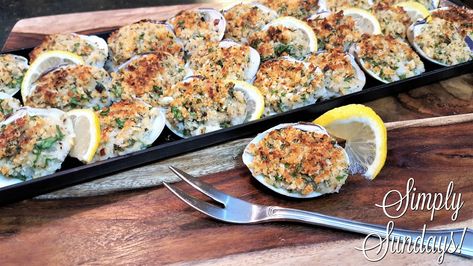 Clams Oreganata – Simply Sundays! Clams Oreganata, Oreganata Recipe, Pasquale Sciarappa, Healthy Superbowl Snacks, Homemade Chicken Stock, Appetizer Meatballs, Make Ahead Appetizers, Healthy Appetizer Recipes, Clam Recipes