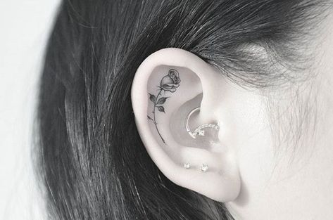 Cartilage Tattoo, Grey Rose Tattoo, Black And Grey Rose Tattoo, Ear Tats, Tattoo Ear, Inner Ear Tattoo, Love Symbol Tattoos, Black And Grey Rose, Tulip Tattoo