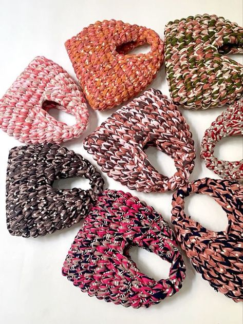 Yarn Bags Crochet, Trending Summer Nails 2023, Trending Winter Nails, Upcycle Bag, Trending Acrylic Nails, Knit Aesthetic, Pattern Crochet Sweater, Free Crochet Baby Blanket, 100 Crochet Stitches