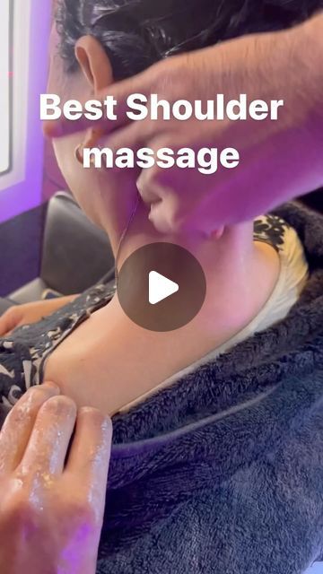 25K likes, 46 comments - hairaddicttauheed op July 9, 2024: "Shoulder Massage Steps 🧤". How To Massage Shoulders, Upper Back Massage Techniques, How To Massage Back Pain, Back Massage Technique, Lower Back Massage Techniques, Shoulder Massage Techniques, Hand Massage Techniques, Shoulder Pressure Points, Chair Massage Techniques