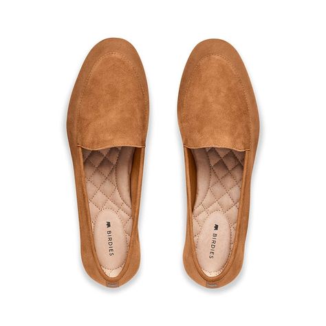 Suede Loafers Women, Brown Suede Loafers, Loafers Outfit, Timeless Shoes, Comfy Flats, Brown Loafers, Brown Flats, Most Comfortable Shoes, Comfortable Flats