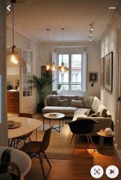 10 By 10 Living Room Layout, Cozy Condo Living Room, Moody Minimalist Living Room, Room Design Black, Kitchen Dining Living Room Combo, Black And Neutral Living Room, Living Room Design Black, Long Living Room Layout, Birthday Crochet