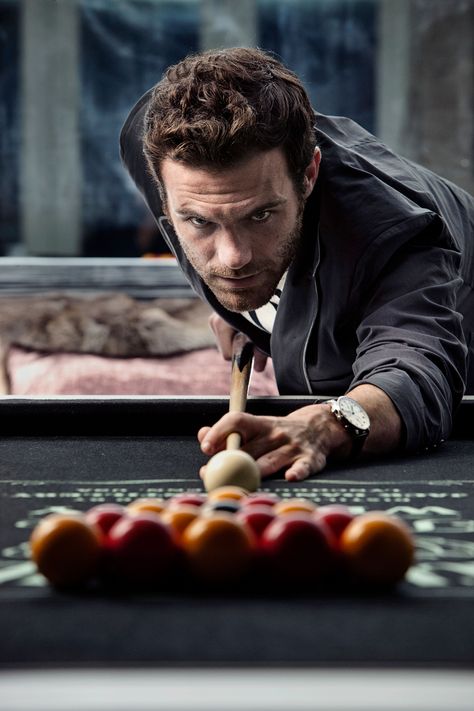 Juan Mata - Janssen Fotografie Billiards Photoshoot, Billiard Photography, Pool Table Photoshoot, Table Photoshoot, Billiards Aesthetic, Mens Portrait, Watch Photography, Playing Pool, Male Pose