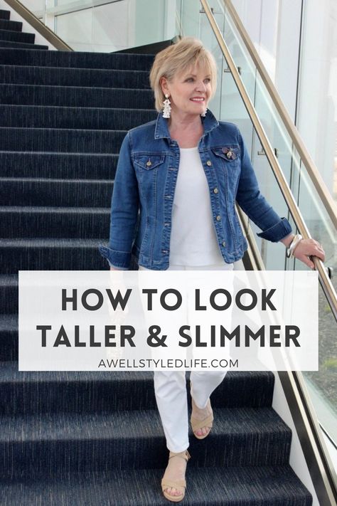 I want to look short and wide said no woman ever. At 5’4″ I like to use proportion and shape to help me look taller because that makes me look slimmer. Today I’m sharing some tips the petite woman can use to help her look taller and slimmer. Dress To Look Taller, Styles For Petite Women, Short Women Outfits, Style For Short Women, Look Taller And Slimmer, Outfits For Short Women, A Well Styled Life, Outfit For Petite Women, Outfits For Petite