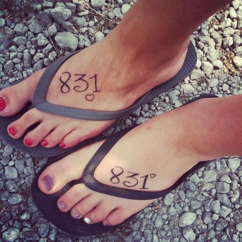 Best Friend tattoos! 831 means I LOVE YOU.. 8 letters, 3 words, 1 meaning! 831 Tattoo, Bff Tats, Matching Best Friend Tattoos, Bestie Tattoo, Bff Tattoos, Matching Couple Tattoos, Friendship Tattoos, Mother Daughter Tattoos, Best Friend Tattoos