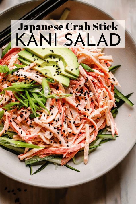 Light & refreshing Kani Salad (crab stick salad) is a Japanese-style appetizer made with cucumber, crab sticks & a tangy mayo-based dressing. // recipe easy // dressing recipe // kewpie mayonnaise Salad Japanese, Easy Dressing Recipe, Salad Calories, Kani Salad, Crab Sticks, Asian Inspired Salad, Salad Appetizer, Crab Stick, Salads Recipes