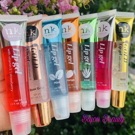 Nk Lip Gel, Glossy Lips Makeup, Lip Gel, Lips Essentials, Lip Gloss Homemade, Lip Oils, Lip Gloss Cosmetics, Lip Gloss Balm, Lip Balm Collection