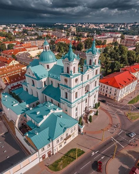 City Best Views🔝 on Instagram: “📍 Grodno , Belarus 🇧🇾 📍 Гродно , Беларусь 🇧🇾 📷: @vitaliy.karpovich Follow @citybestviews for the best urban photo👆”   Belarus Travel Destinations Honeymoon  Backpack Backpacking Vacation Budget Bucket List Wanderlust #travel #honeymoon #vacation #backpacking #budgettravel #offthebeatenpath #bucketlist #wanderlust #Belarus #exploreBelarus #visitBelarus #seeBelarus #discoverBelarus  #TravelBelarus Backpacking Destinations, Adventure Tourism, Landlocked Country, Budget Vacation, European Architecture, August 8, Place Of Worship, Honeymoon Destinations, Minsk