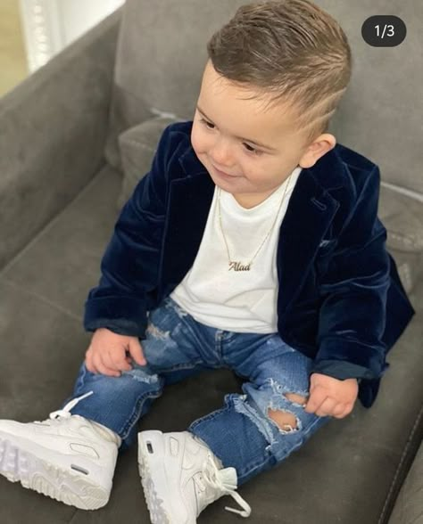 Trendy & Cute Little Boy Haircuts - Top Styles for Toddlers & Kids Baby Boy New Years Outfit, Baby Boy Fashion Clothes, Baby Boy Birthday Outfit, Boys Birthday Outfits, Kids Dress Boys, Baby Boy Outfits Swag, Boy Haircuts