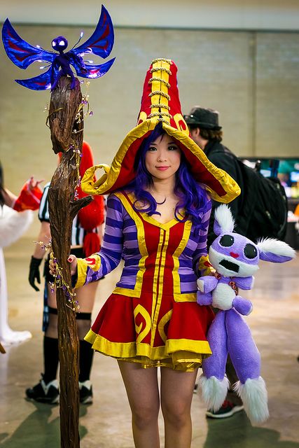 Lulu Yaya Han, Cosplay League Of Legends, League Legends, Idee Cosplay, Cosplay Diy, Lol League Of Legends, Amazing Cosplay, Cute Cosplay, Halloween Disfraces