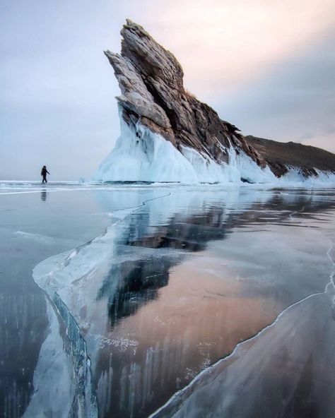 NightScaper - Royce Bair (@roycebairphoto) • Instagram photos and videos Fb Highlights, Lake Baikal Russia, Baikal Lake, Russian Landscape, Thomas Pynchon, Siberia Russia, Lake Baikal, View Wallpaper, Europe Travel Destinations