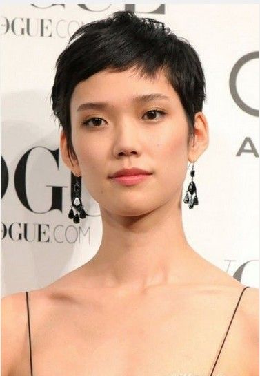 Short Crop Hairstyle for Asian Women Asian Pixie Cut, Korean Short Haircut, Women Pixie Haircut, Short Cropped Hair, Trendy We Fryzurach, Short Black Hair, Medium Hair Styles For Women, Popular Short Hairstyles, Crop Hair