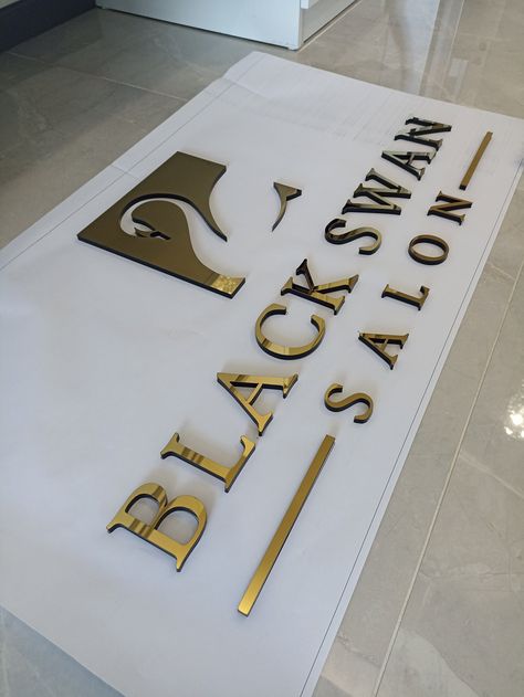 Gold Acrylic Signage, 2d Signage, Static Painting, Logo Clinic, Gold Signage, Acrylic Logo Sign, Backlit Signage, Corporate Signs, 3d Signage