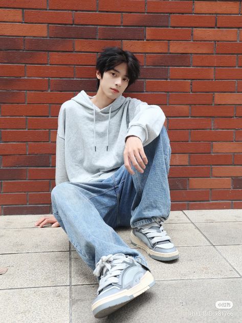 Male Poses Casual, Guy Sitting Pose Reference, Cute Male Poses, Cool Poses Male, Casual Poses Male, Guy Sitting Reference, Human Poses Reference Male, Guy Photoshoot Poses, Male Standing Pose Reference