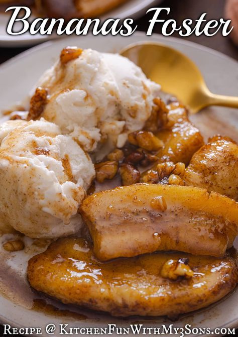 Sliced bananas are tossed in a caramelized buttery rum sauce then lit on fire in this classic Bananas Foster recipe. Serve over vanilla ice cream for an easy yet elegant dessert. #easydesserts #dessertrecipes Banana Foster Banana Pudding, Banana Foster Recipe Easy, Bananas Fosters, Bananas Foster Recipe, Banana Fosters, Bananas Foster Sauce, Bananas Foster Cake, Banana Foster Recipe, Homemade Ice Cream Recipes Machine