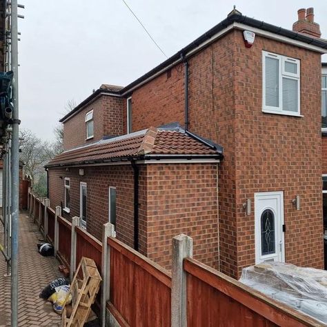 Narrow Side Extension, Narrow Side Extension Ideas, Single Storey Side Extension Ideas, Flat Roof Garage Conversion Ideas, Utility Extension Ideas, Utility Room Extension Side Return, House Side Extension Ideas Semi Detached, Small Side Extension Semi Detached, Cheap Extension Ideas