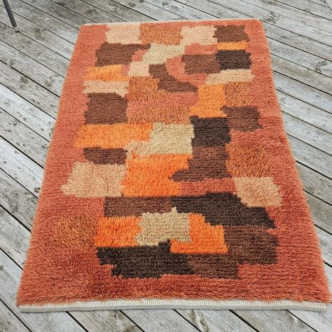 So beautiful thick wool rug in rosty colors. https://ingsvintage.etsy.com/listing/1554248892 Thick Wool, Rug Carpet, Lovely Colors, Midcentury Modern, New Shop, Rugs On Carpet, Wool Rug, Sweden, I Shop