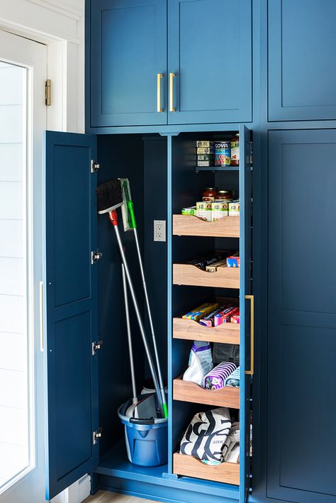 Roll It Out Laundry Room Utility Closet Ideas, Laundry Room Design L Shape, Walk In Pantry Mudroom Combo, Corner Cabinet Ideas Laundry Room, Spear Room Ideas, Laundry Room Canisters, Dream Laundry Room Luxury, Laundry Room Hamper Ideas, Cabinet Pantry Ideas