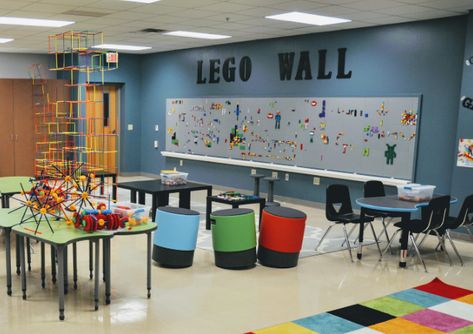 Steam Lab Classroom, Lego Wall Classroom, Steam Lab Decor, Robotic Classroom Design, Afterschool Program Classroom Set Up, Steam Classroom Design, Robotics Classroom Decorations, Stem Playroom, Steam Classroom Setup