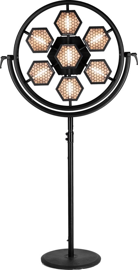 Portman P1 retro lamp - 7 x halogen » Portman Lights - stage lighting Club Design Interior, Green Screen Images, Led Stage Lights, Led Stage, Cosmetic Creative, Dj Logo, Dmx Lighting, Lamps Vintage, Halogen Light