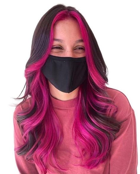 Pink Hair Streaks, Pink And Black Hair, Pink Hair Dye, Black Hair Balayage, Dip Dye Hair, Hair Color Underneath, Peekaboo Hair, Hair Color Streaks, Dyed Hair Inspiration