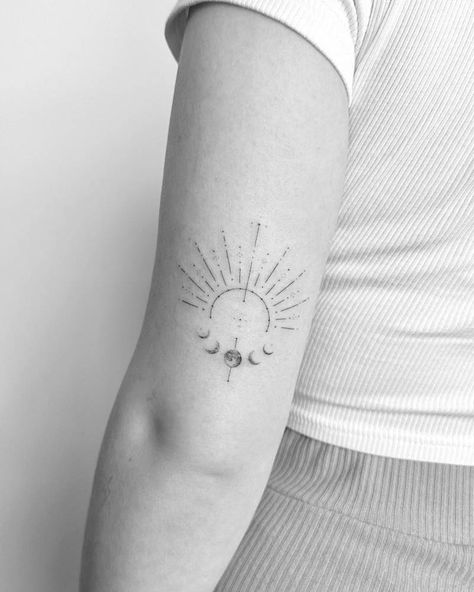 Sun, moon and stars tattooed on the wrist, minimalistic Mrs Tattoo, Sun And Moon Phases, Sun And Moon Tattoos, Moon Sun Tattoo, Moon Phases Tattoo, Small Chest Tattoos, Moon Tattoos, Single Needle Tattoo, Chest Tattoos