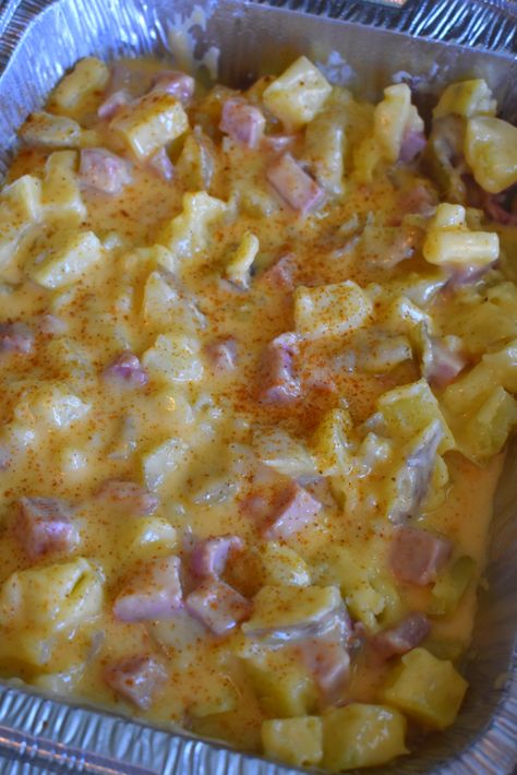 Mom's Cheesy Ham and Potato Casserole Recipe - These Old Cookbooks Ham And Potato Recipes, Cheesy Ham And Potato Casserole, Ham And Potatoes, Ham Dinner Recipes, Ham And Cheese Casserole, Ham Casserole Recipes, Ham And Potato Casserole, Ham Recipes Baked, Ham Dishes