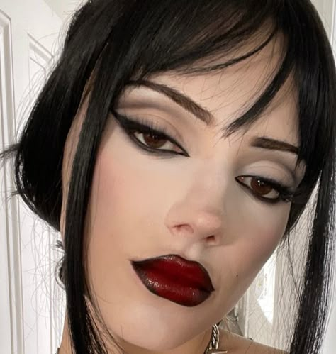 Red Lipstick Goth Makeup, Hollywood Style Makeup, Morticia Inspired Makeup, Vampire Makeup Dark Skin, Red Black Makeup Goth, Dark And Moody Makeup, Black And Red Lip Combo Makeup Look, Goth Makeup Wedding, Sultry Vampire Makeup