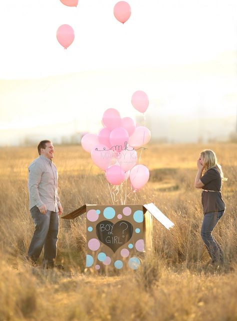 Surprise Gender Reveal, Unique Gender Reveal Party Ideas, Gender Reveal Photo Shoot, Gender Reveal Baby Shower Themes, Old Wives Tales, Baby Gender Reveal Party Decorations, Gender Reveal Unique, Gender Reveal Photos, Pregnancy Gender Reveal