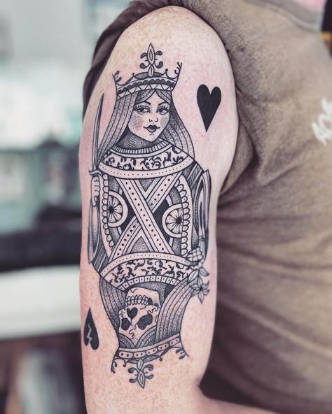 Royalty Tattoo, Kings Tattoo, Playing Card Tattoos, Queen Of Hearts Tattoo, Spade Tattoo, King Tattoos, Queen Tattoo, Tattoo Prices, Cool Chest Tattoos