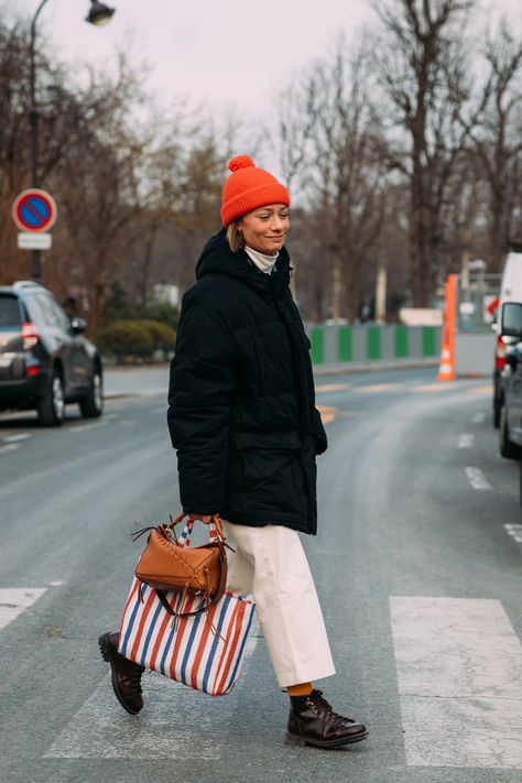 2018 Street Style, 2020 Street Style, Mode Hippie, Paris Mode, Popsugar Fashion, Retro Mode, Winter Stil, Stil Inspiration, Style Winter