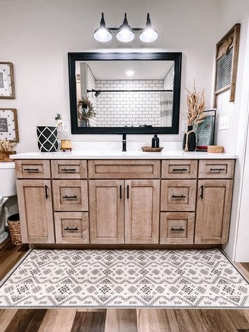 Bath Vibes, Farmhouse Inspiration, Upstairs Bathrooms, Bathroom Redo, Dream Bathrooms, Bathroom Renos, House Bathroom, Bathroom Style, Bathroom Remodel Master