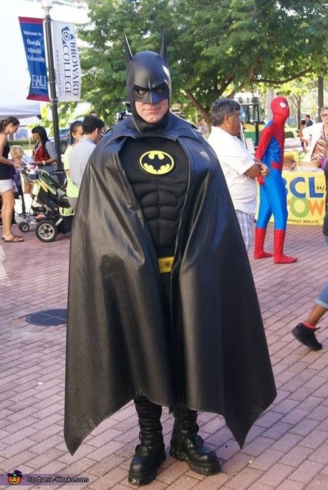 Batman - 2014 Halloween Costume Contest Mens Batman Costume, Diy Batman Costume, Batman Fancy Dress, Batman Costume For Boys, Mens Halloween Costumes Diy, Batman And Robin Costumes, Batman Cosplay Costume, Batman Costume Diy, Batman Costume For Kids